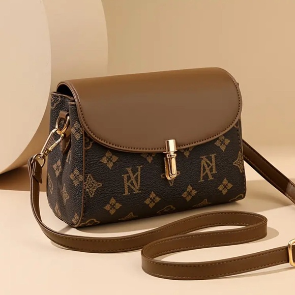 Unbranded Women’s Brown Designer Crossbody Bag-NIP - Picture 8 of 9